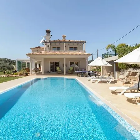 Casa Basha * Альте